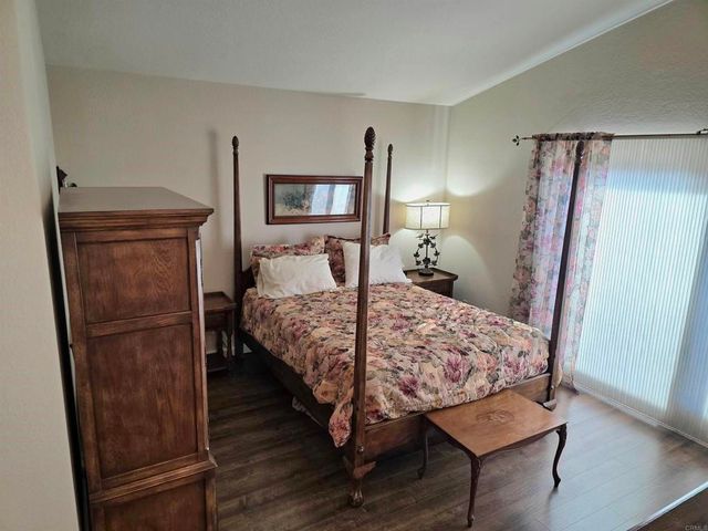 2205 Terracewood Lane, Escondido, CA 92026