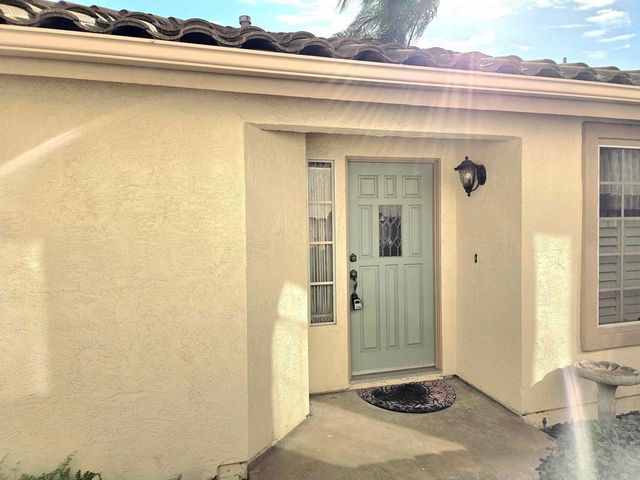 2205 Terracewood Lane, Escondido, CA 92026