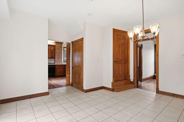 89 Blymer Street, Delaware, OH 43015
