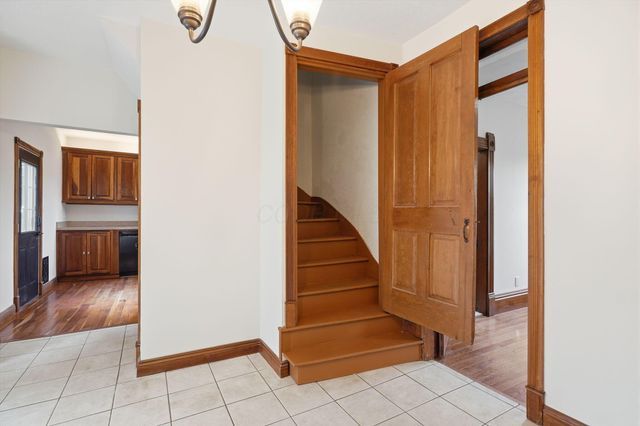 89 Blymer Street, Delaware, OH 43015
