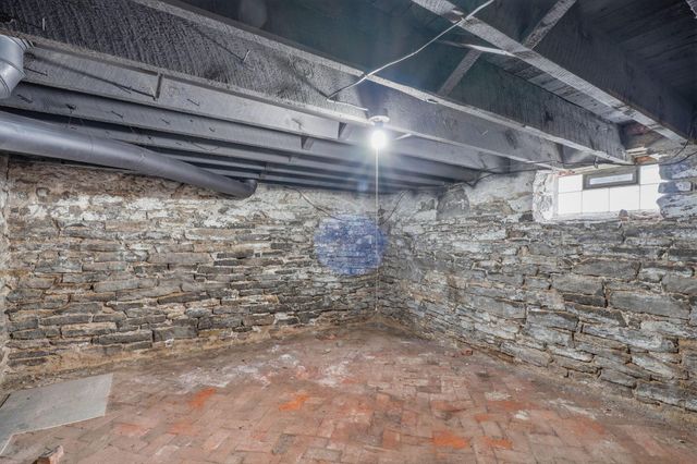 89 Blymer Street, Delaware, OH 43015