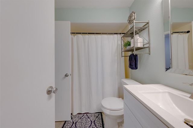 3315 W WYOMING CIRCLE 3315, Tampa, FL 33611