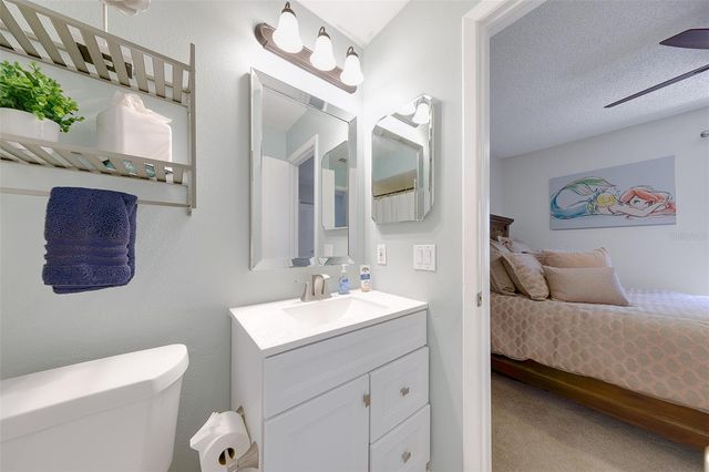 3315 W WYOMING CIRCLE 3315, Tampa, FL 33611