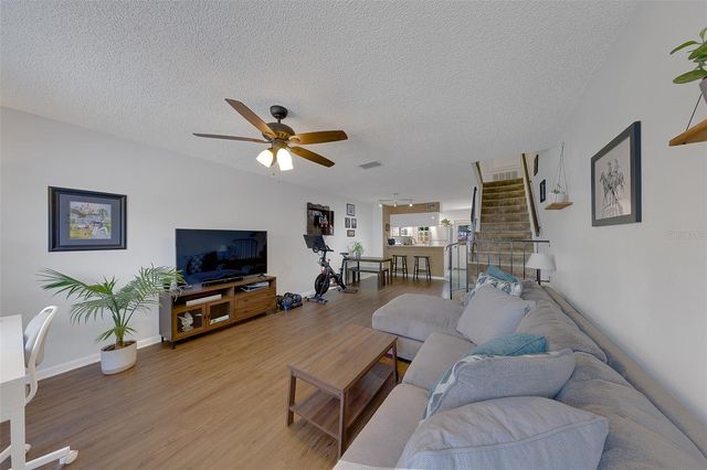 3315 W WYOMING CIRCLE 3315, Tampa, FL 33611