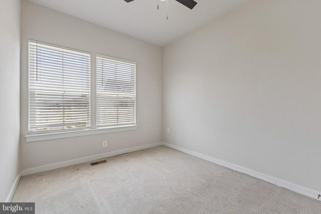 1756 HICKORY WOODS RD, Dumfries, VA 22026