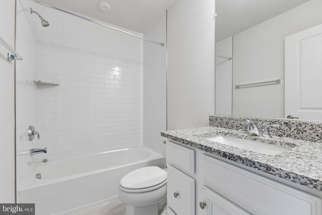 1756 HICKORY WOODS RD, Dumfries, VA 22026