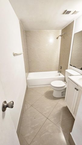 4394 NW 9TH 22-3C, Deerfield Beach, FL 33064