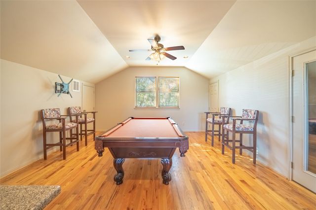 103 Rolling Hills DR, Spicewood, TX 78669
