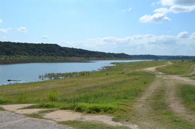 103 Rolling Hills DR, Spicewood, TX 78669