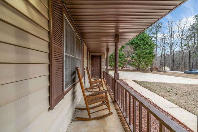 981 Havenridge Dr SW, Conyers, GA 30094