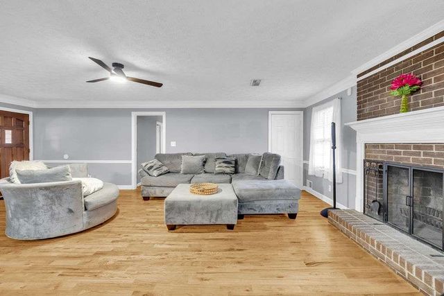 981 Havenridge Dr SW, Conyers, GA 30094