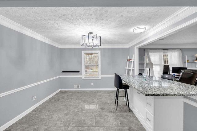 981 Havenridge Dr SW, Conyers, GA 30094