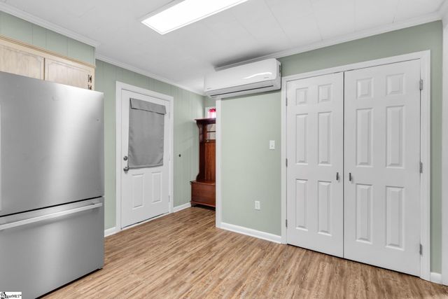203 Shands Street, Clinton, SC 29325