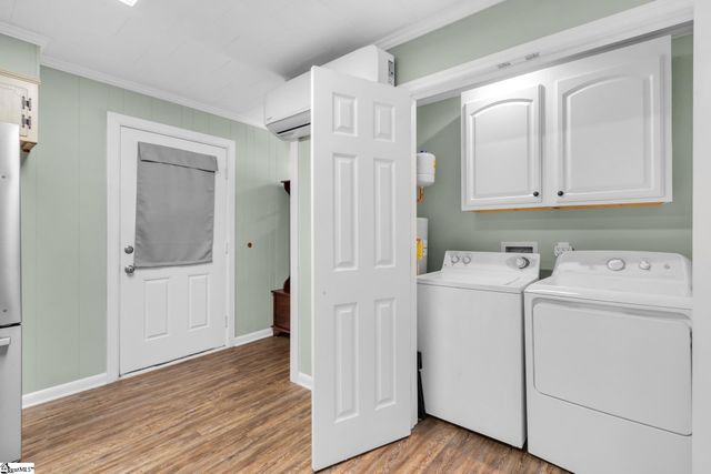 203 Shands Street, Clinton, SC 29325