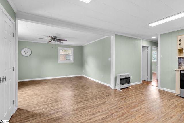 203 Shands Street, Clinton, SC 29325