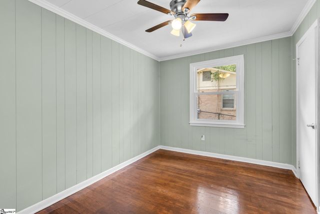 203 Shands Street, Clinton, SC 29325