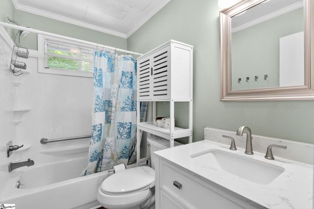 203 Shands Street, Clinton, SC 29325