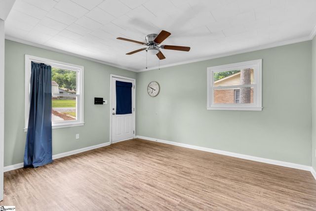203 Shands Street, Clinton, SC 29325
