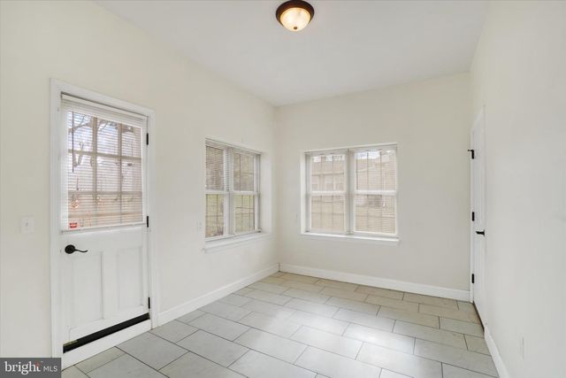 2340 CROLL SCHOOL RD, York, PA 17403