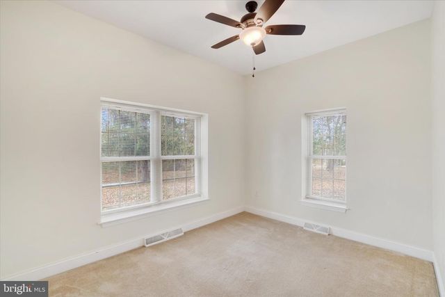 2340 CROLL SCHOOL RD, York, PA 17403