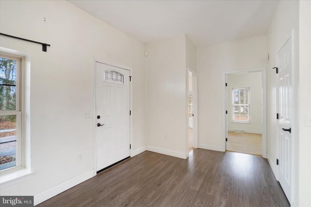 2340 CROLL SCHOOL RD, York, PA 17403