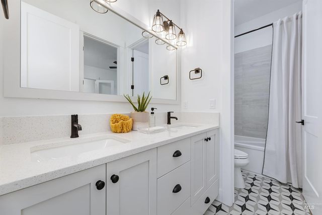 4390 W Strant Dr., Eagle, ID 83616