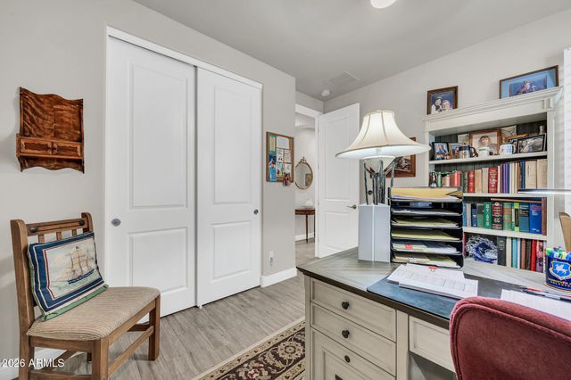 565 W PERKINS Street, San Tan Valley, AZ 85143