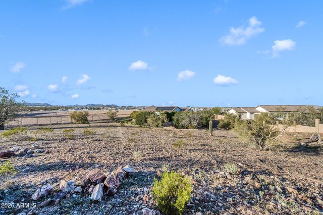 565 W PERKINS Street, San Tan Valley, AZ 85143