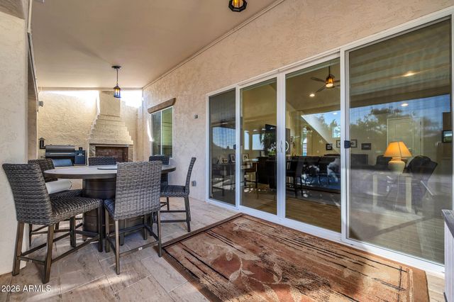 565 W PERKINS Street, San Tan Valley, AZ 85143