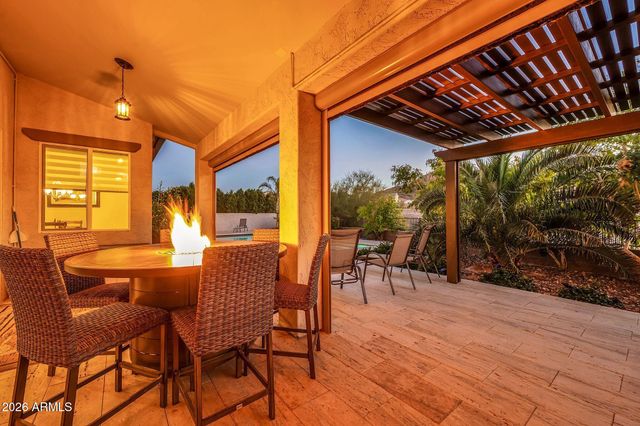 565 W PERKINS Street, San Tan Valley, AZ 85143