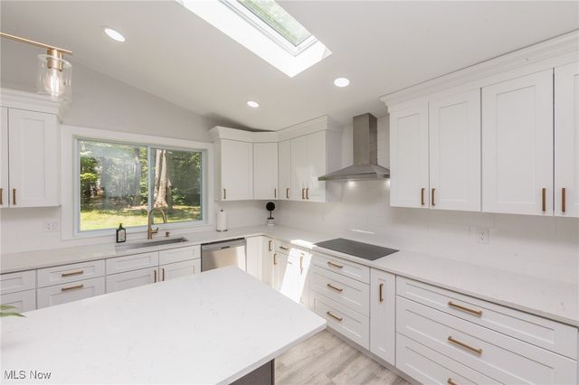 5266 Chickasaw Road, Richfield, OH 44286