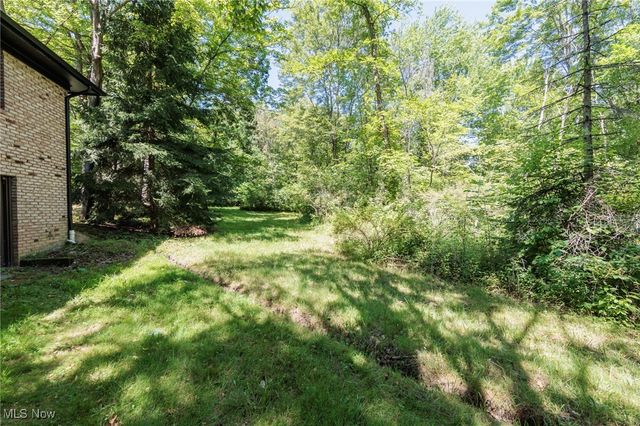 5266 Chickasaw Road, Richfield, OH 44286