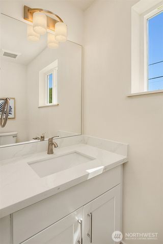 6620 52nd Avenue W, Tacoma, WA 98467