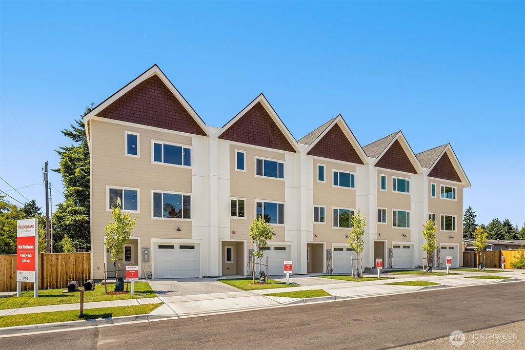 6620 52nd Avenue W, Tacoma, WA 98467