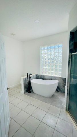 1196 Hatteras Circle, Greenacres, FL 33413