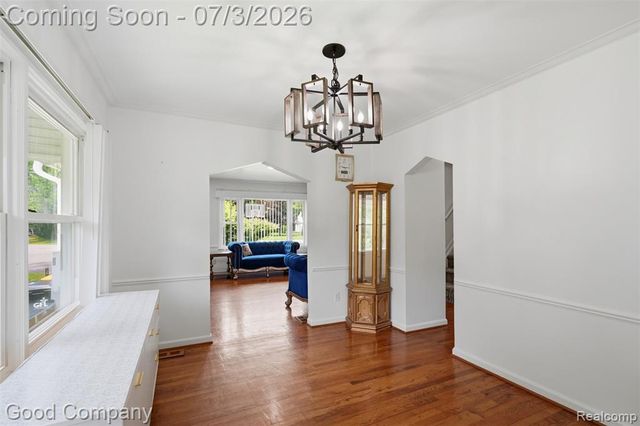 29693 Medbury Street, Farmington Hills, MI 48336