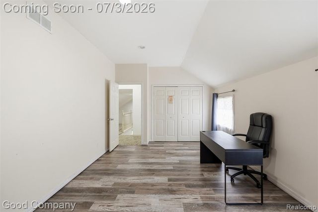 29693 Medbury Street, Farmington Hills, MI 48336