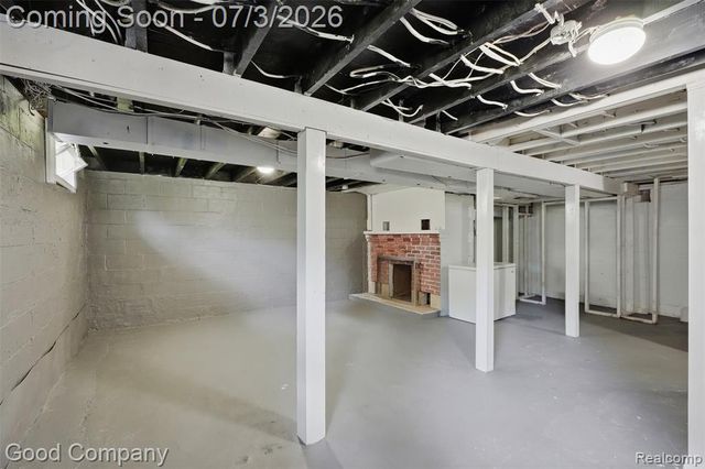 29693 Medbury Street, Farmington Hills, MI 48336