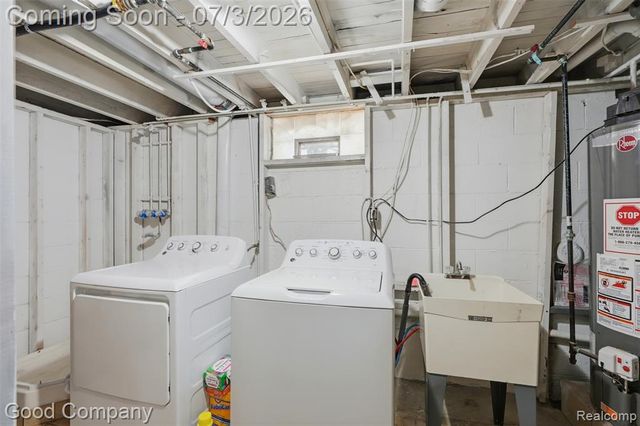 29693 Medbury Street, Farmington Hills, MI 48336