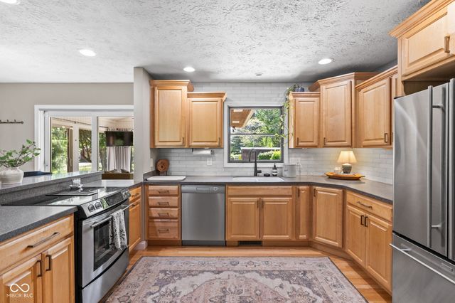 8545 N County Road 650 E, Brownsburg, IN 46112