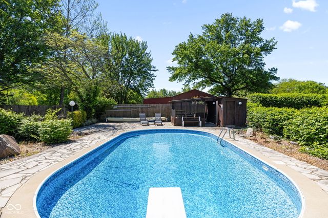 8545 N County Road 650 E, Brownsburg, IN 46112