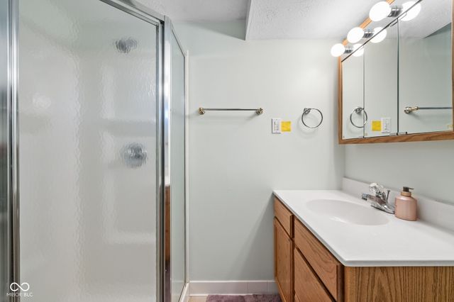 8545 N County Road 650 E, Brownsburg, IN 46112