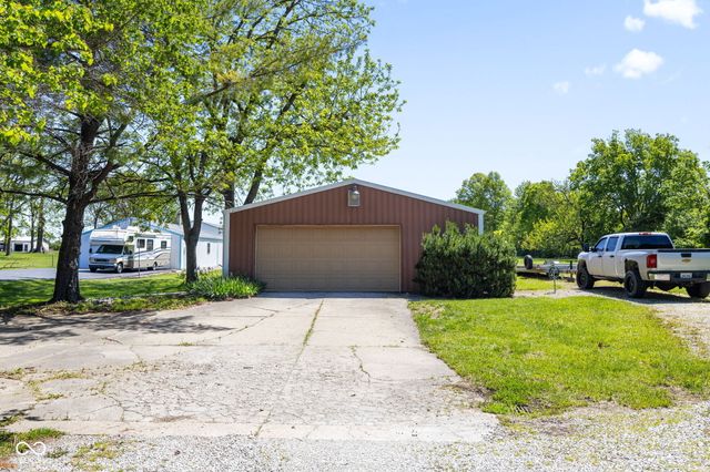 8545 N County Road 650 E, Brownsburg, IN 46112