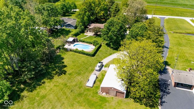 8545 N County Road 650 E, Brownsburg, IN 46112