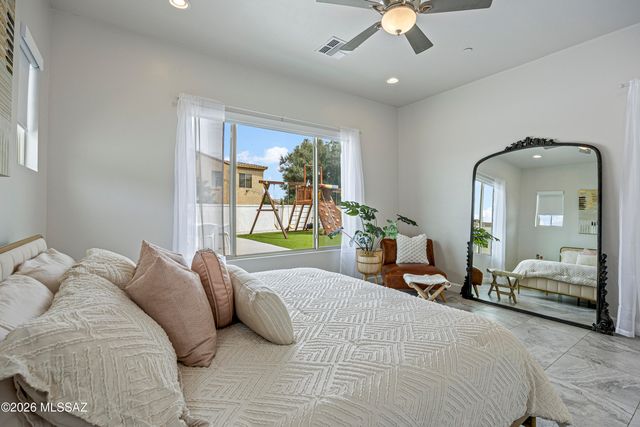 261 E Placita Haciendas Del Lago, Sahuarita, AZ 85629
