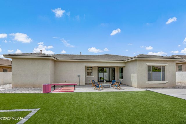 261 E Placita Haciendas Del Lago, Sahuarita, AZ 85629