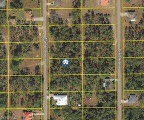 10 Truman AVE, Lehigh Acres, FL 33936