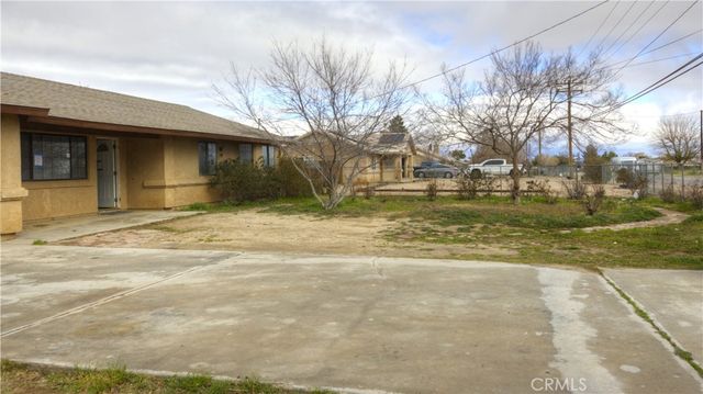8222 3rd Avenue, Hesperia, CA 92345