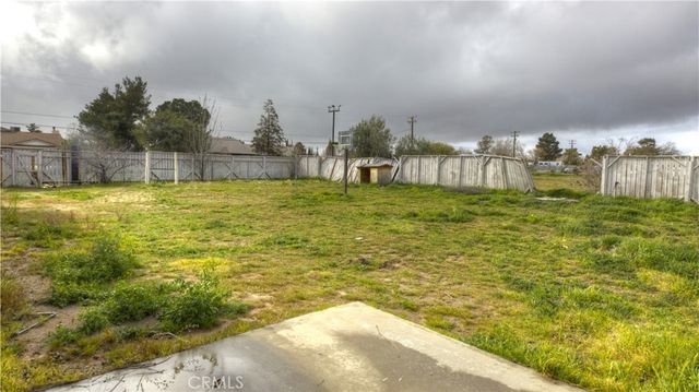 8222 3rd Avenue, Hesperia, CA 92345