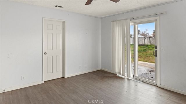 8222 3rd Avenue, Hesperia, CA 92345